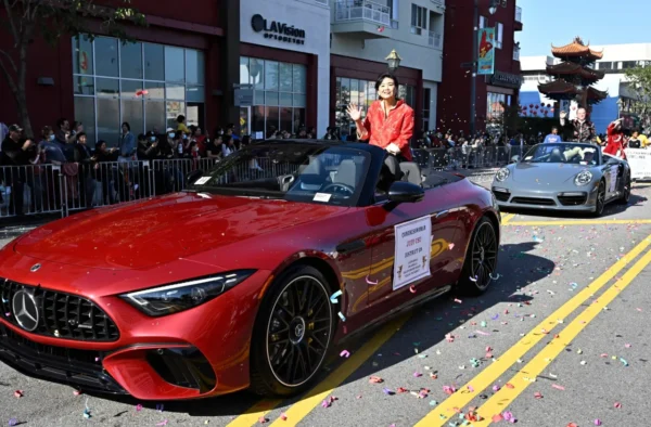 Chinese American leaders fear ‘collective suspicion’ after LA, San Bernardino county FBI searches